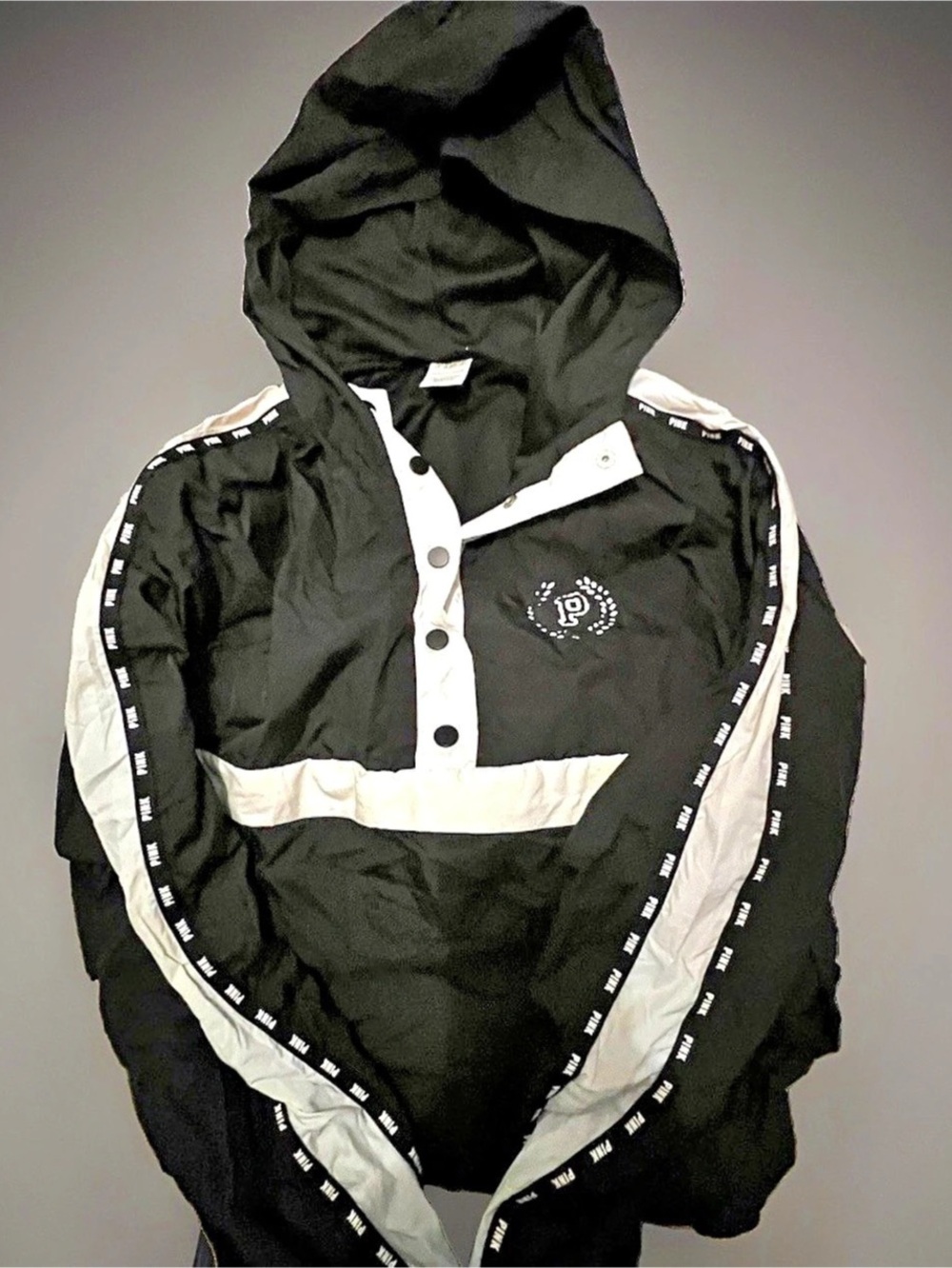 PINK Victoria's Secret Black White Logo Tape Anorak Windbreaker Jacket XS/S